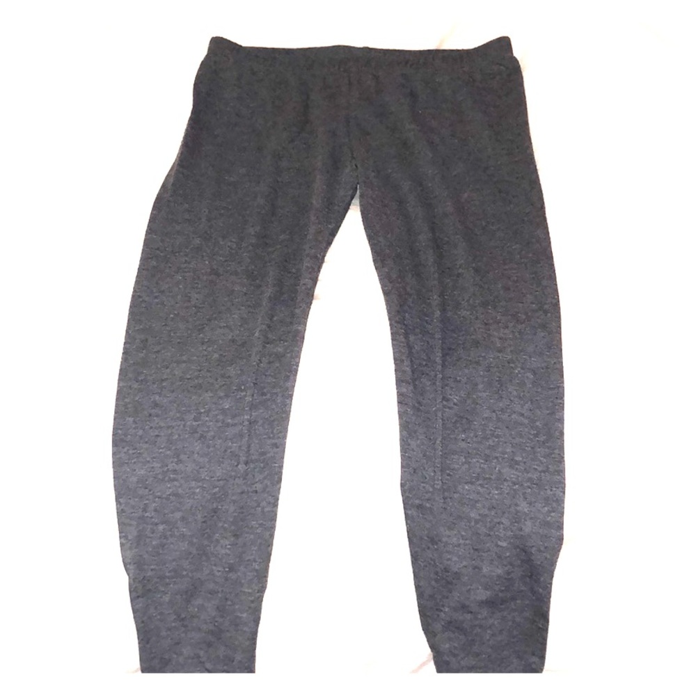 Grey leggings